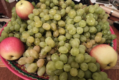 Grape and apples from ny garden.jpg