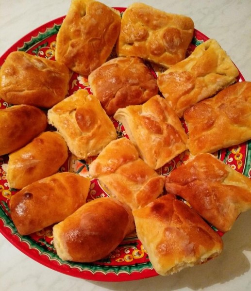 Плюшки с яблоками.jpg